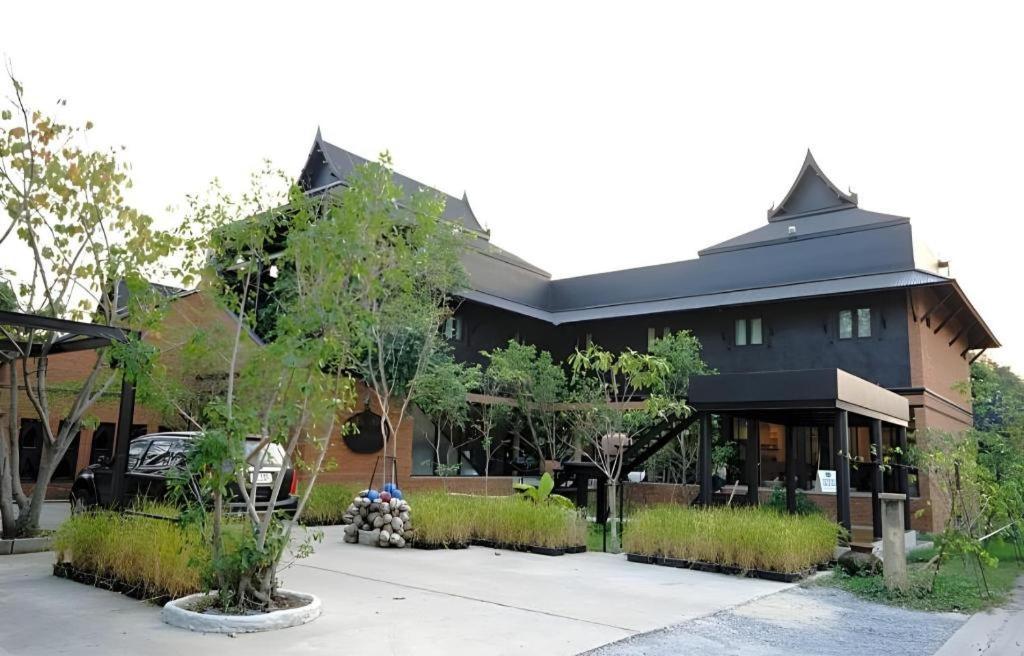 大城斯尔帕普拉纳孔酒店 外观 照片